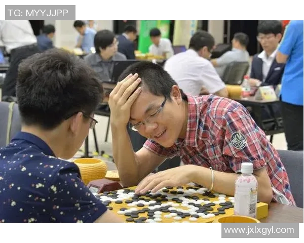 深圳羽毛球队的默契配合与战术探讨如何提升整体竞技水平